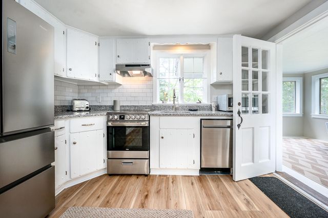 264 MA-28, Harwich, MA 02645