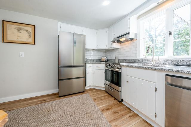 264 MA-28, Harwich, MA 02645