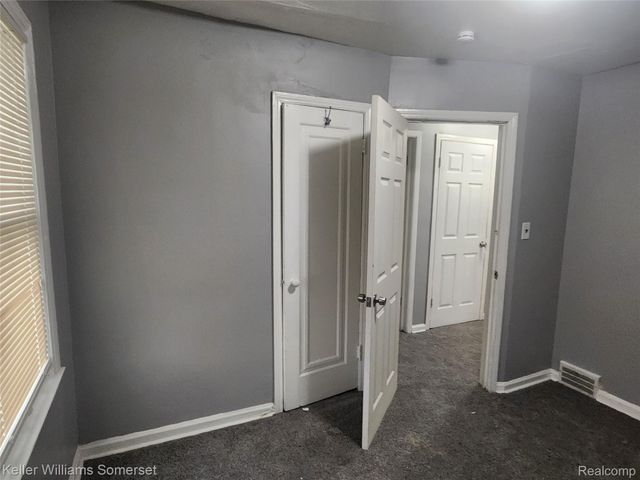 9116 Hartwell Street, Detroit, MI 48228