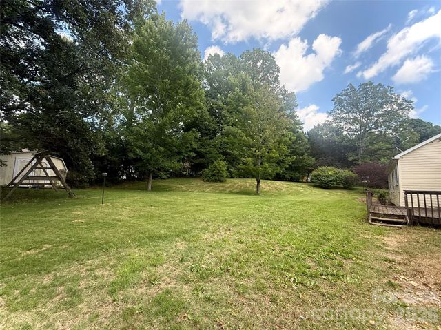 303 Cavin Avenue, Mount Holly, NC 28120
