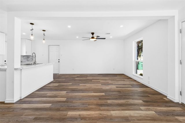 7338 Conley Street, Houston, TX 77021