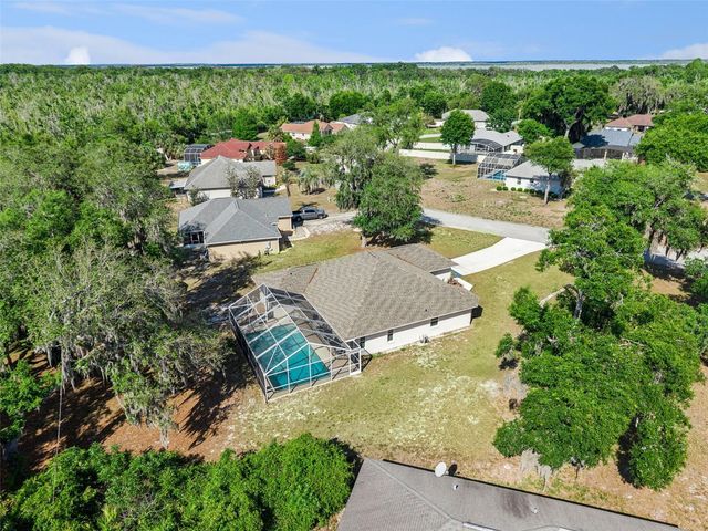 35401 WILLOW CIRCLE, Fruitland Park, FL 34731