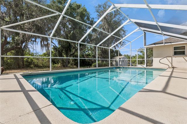 35401 WILLOW CIRCLE, Fruitland Park, FL 34731