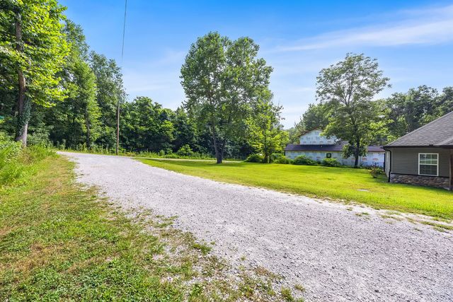 1 Halvergate Lane, Bella Vista, AR 72715