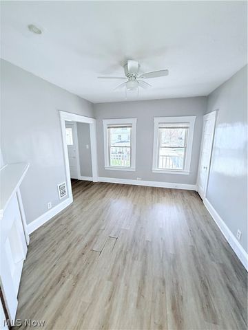3914 W 21st Street UP, Cleveland, OH 44109