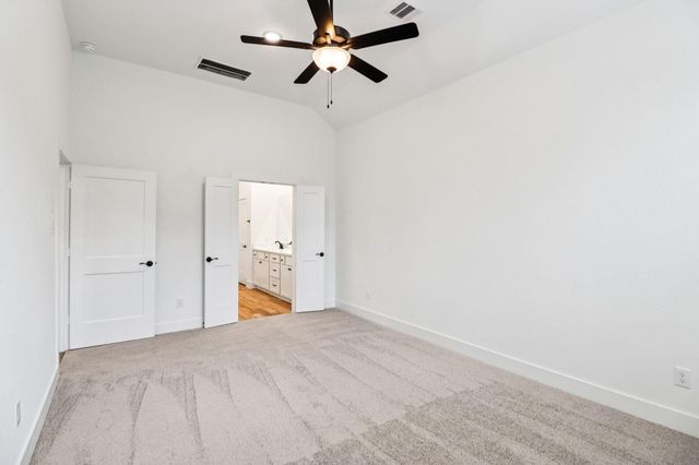 26273 E Outrider Banks Circle, Montgomery, TX 77316