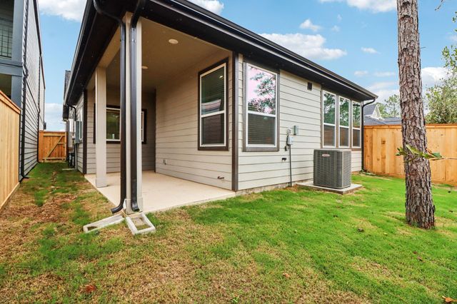 26273 E Outrider Banks Circle, Montgomery, TX 77316