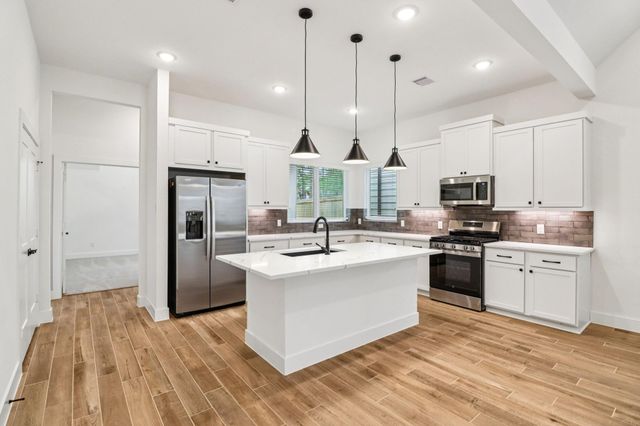 26273 E Outrider Banks Circle, Montgomery, TX 77316