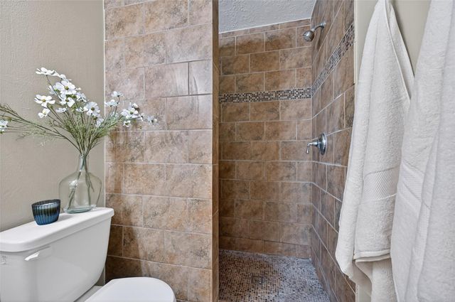 23919 Farm Hill Road, Spring, TX 77373