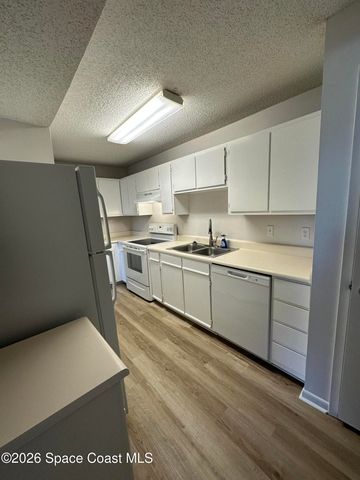 3550 Sable Palm Lane J, Titusville, FL 32780