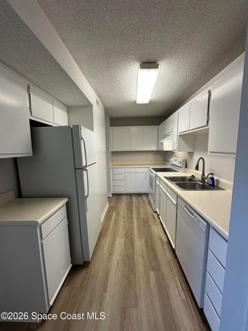 3550 Sable Palm Lane J, Titusville, FL 32780