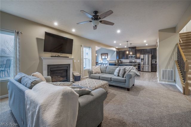 165 Lakeland Way, Aurora, OH 44202