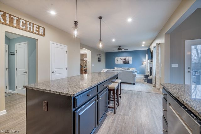 165 Lakeland Way, Aurora, OH 44202