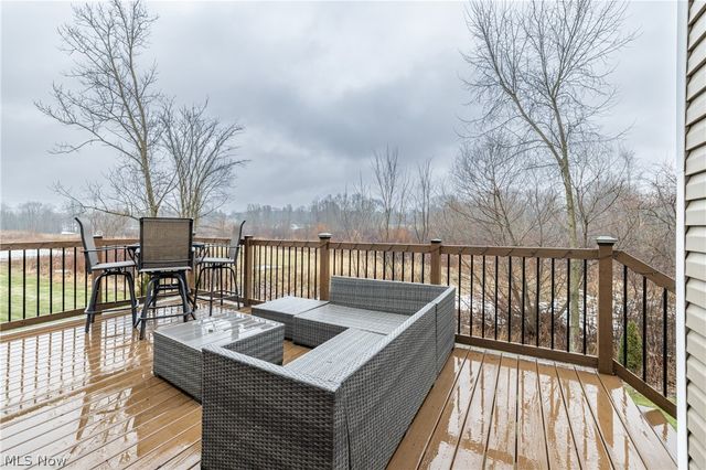 165 Lakeland Way, Aurora, OH 44202