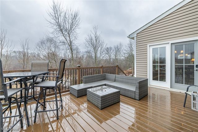 165 Lakeland Way, Aurora, OH 44202