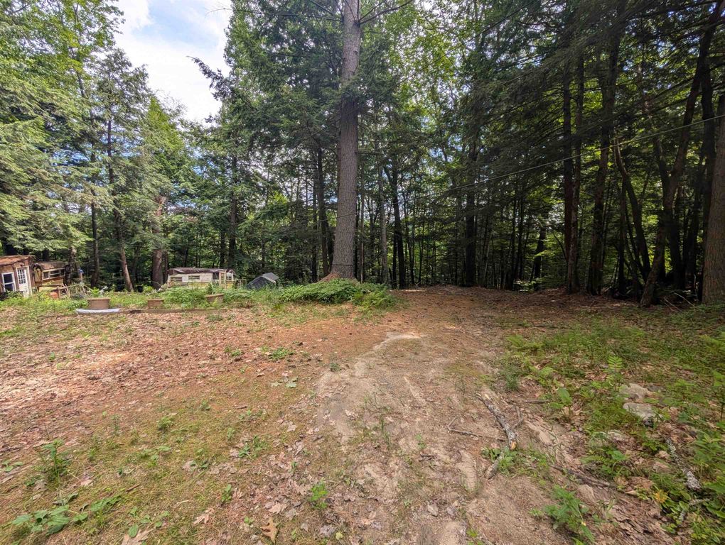 47 Green Acres Drive, Bristol, NH 03222
