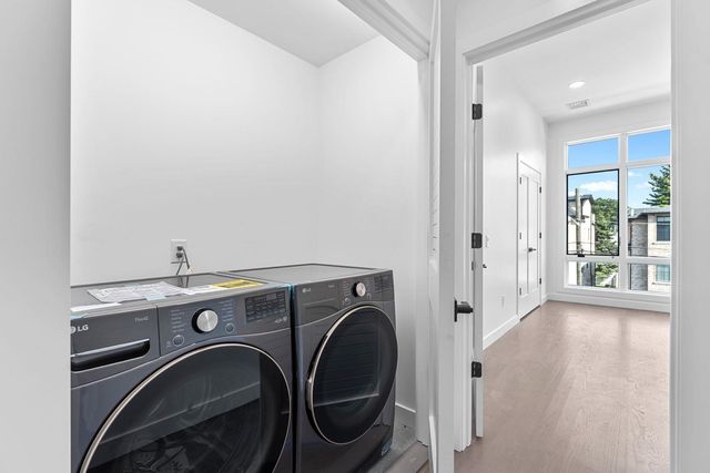 230 GRANT AVE, Cliffside Park, NJ 07010