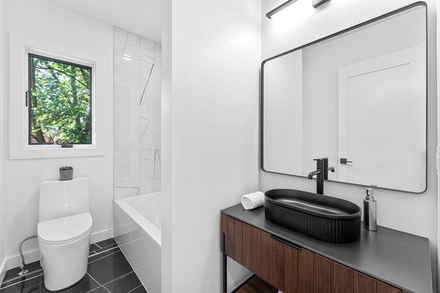 230 GRANT AVE, Cliffside Park, NJ 07010