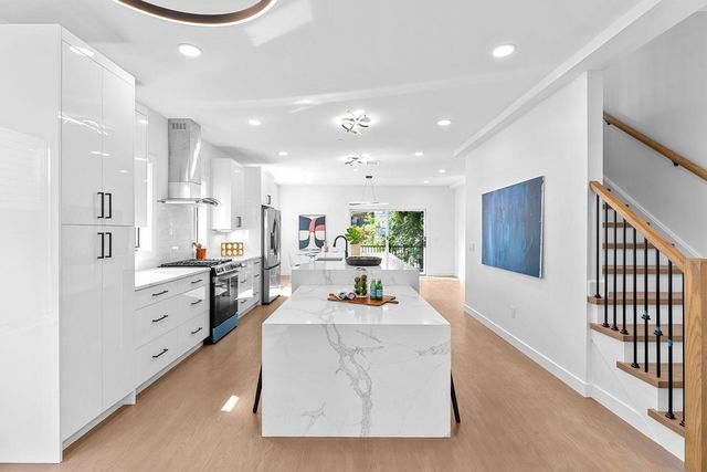 230 GRANT AVE, Cliffside Park, NJ 07010