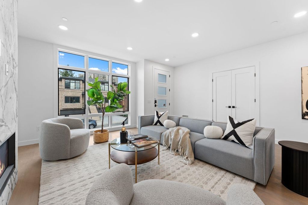 230 GRANT AVE, Cliffside Park, NJ 07010