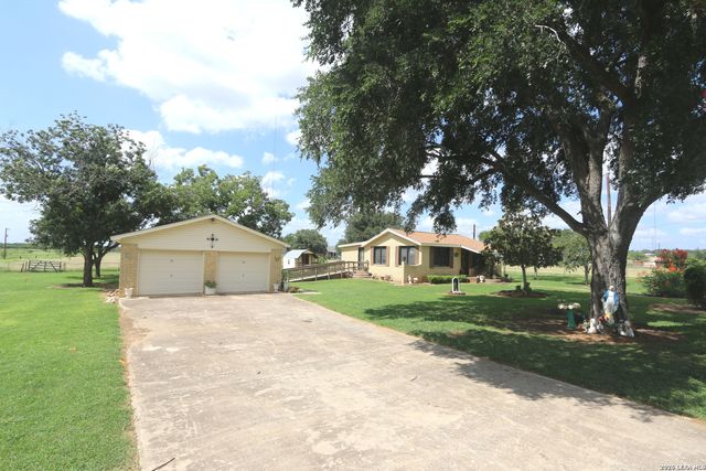 10961 Kosub Ln, San Antonio, TX 78223