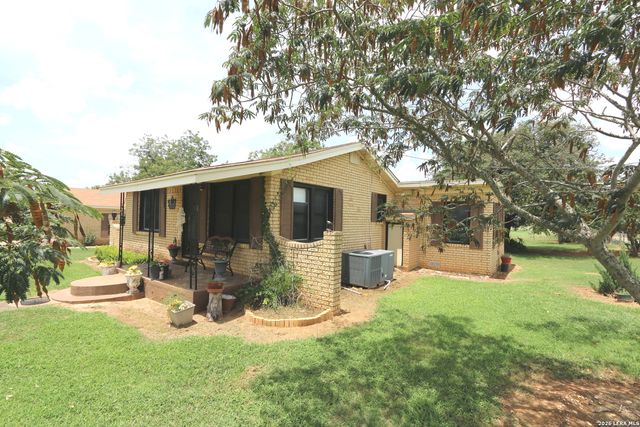 10961 Kosub Ln, San Antonio, TX 78223