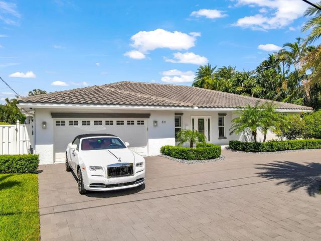 831 Dover Street, Boca Raton, FL 33487
