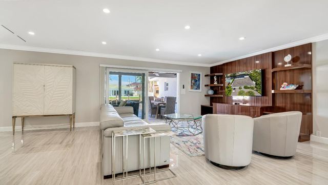 831 Dover Street, Boca Raton, FL 33487