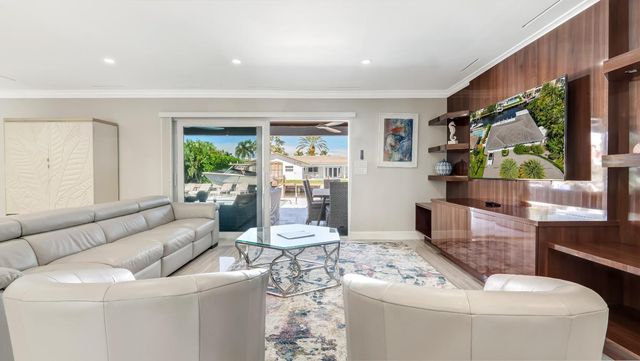 831 Dover Street, Boca Raton, FL 33487