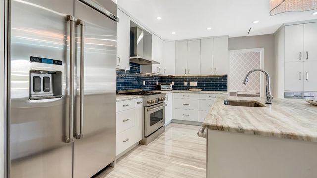 831 Dover Street, Boca Raton, FL 33487