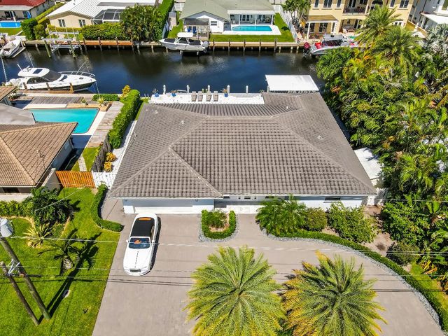 831 Dover Street, Boca Raton, FL 33487