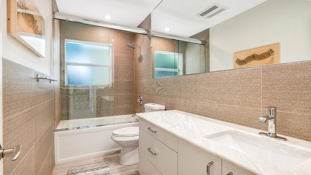 831 Dover Street, Boca Raton, FL 33487