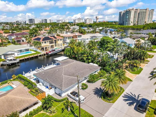 831 Dover Street, Boca Raton, FL 33487
