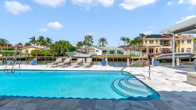 831 Dover Street, Boca Raton, FL 33487