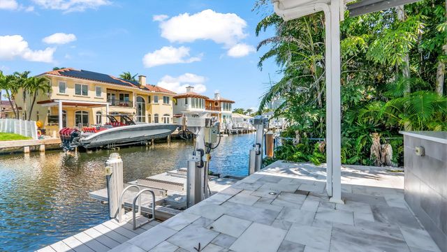 831 Dover Street, Boca Raton, FL 33487