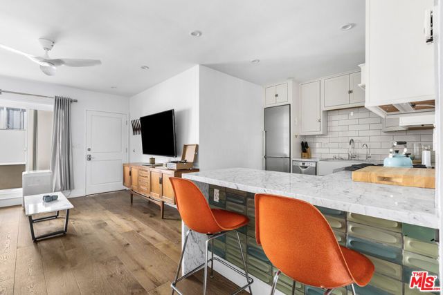 1929 Tamarind Avenue 8, Los Angeles, CA 90068