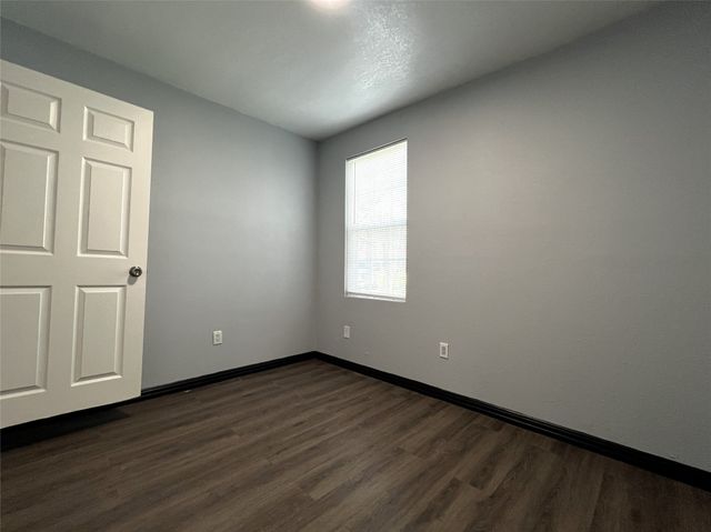 5205 Calloway Street B, Sansom Park, TX 76114