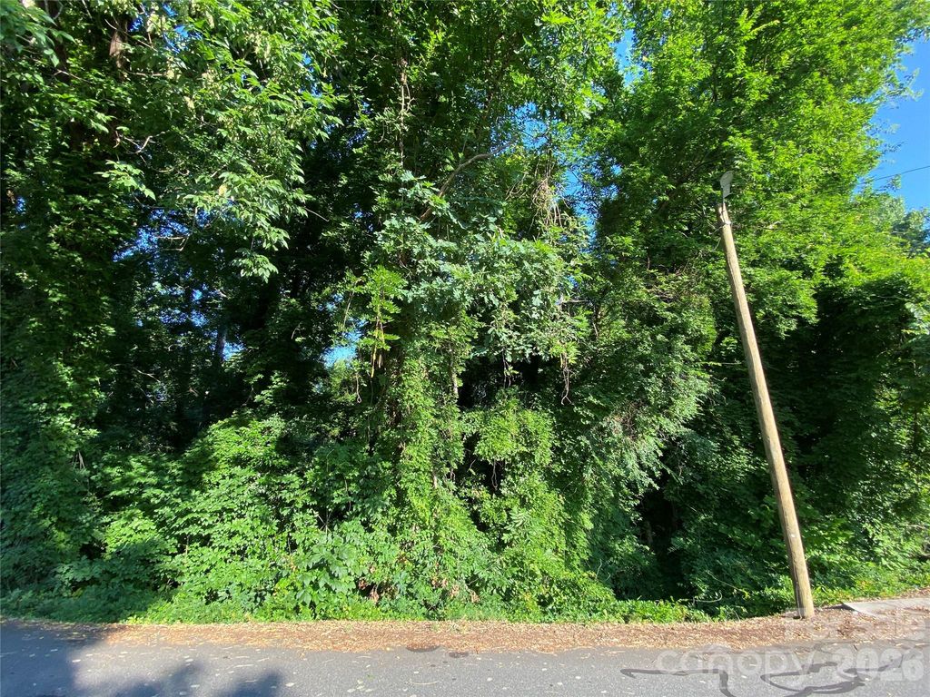 142 Paddington Drive SW, Concord, NC 28025