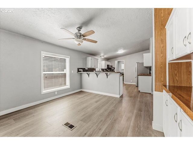8300 Ne QUATAMA St 159, Beaverton, OR 97006