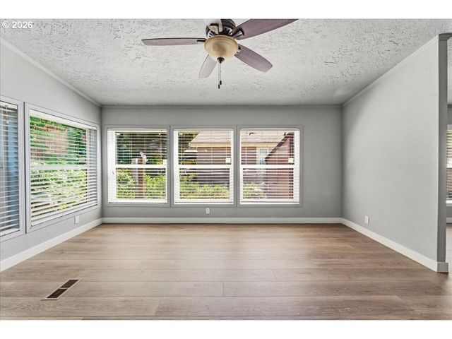 8300 Ne QUATAMA St 159, Beaverton, OR 97006