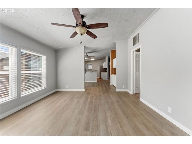 8300 Ne QUATAMA St 159, Beaverton, OR 97006