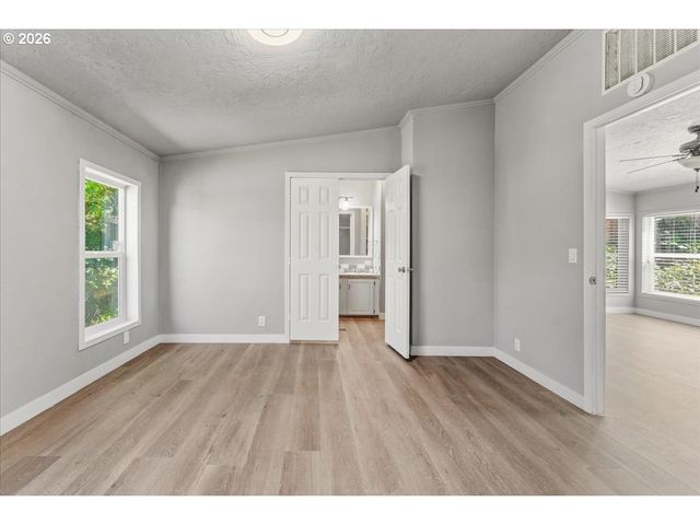 8300 Ne QUATAMA St 159, Beaverton, OR 97006