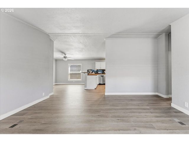 8300 Ne QUATAMA St 159, Beaverton, OR 97006