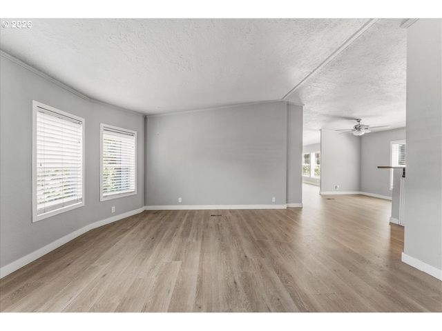 8300 Ne QUATAMA St 159, Beaverton, OR 97006