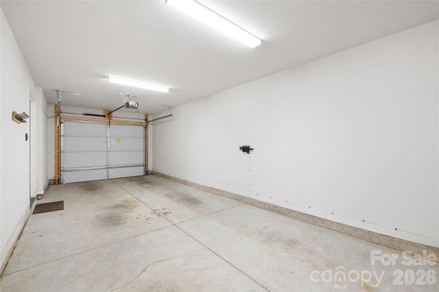 5044 York Park Lane, Charlotte, NC 28217