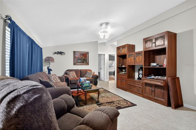 782 NE 173RD AVENUE, Old Town, FL 32680