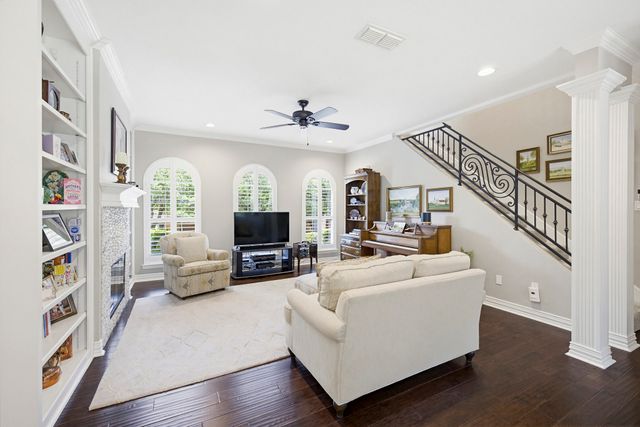 6524 Shoal Creek Road, Fort Worth, TX 76132