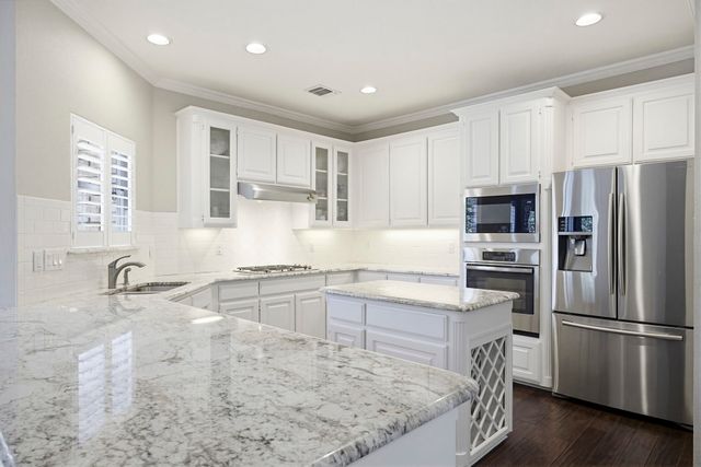 6524 Shoal Creek Road, Fort Worth, TX 76132