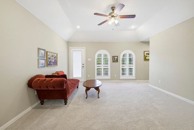 6524 Shoal Creek Road, Fort Worth, TX 76132