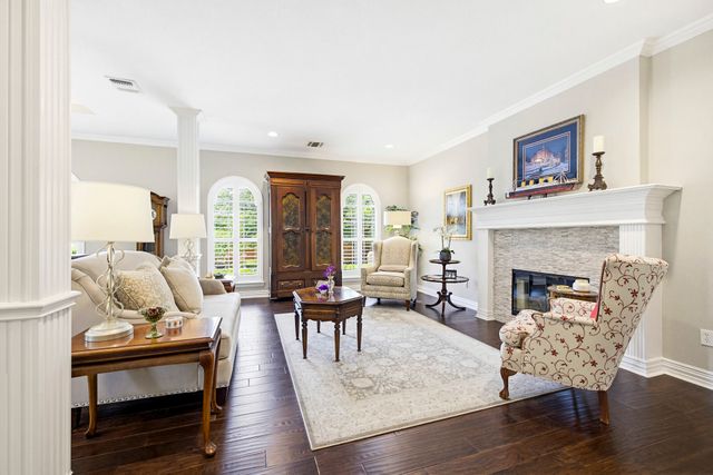 6524 Shoal Creek Road, Fort Worth, TX 76132